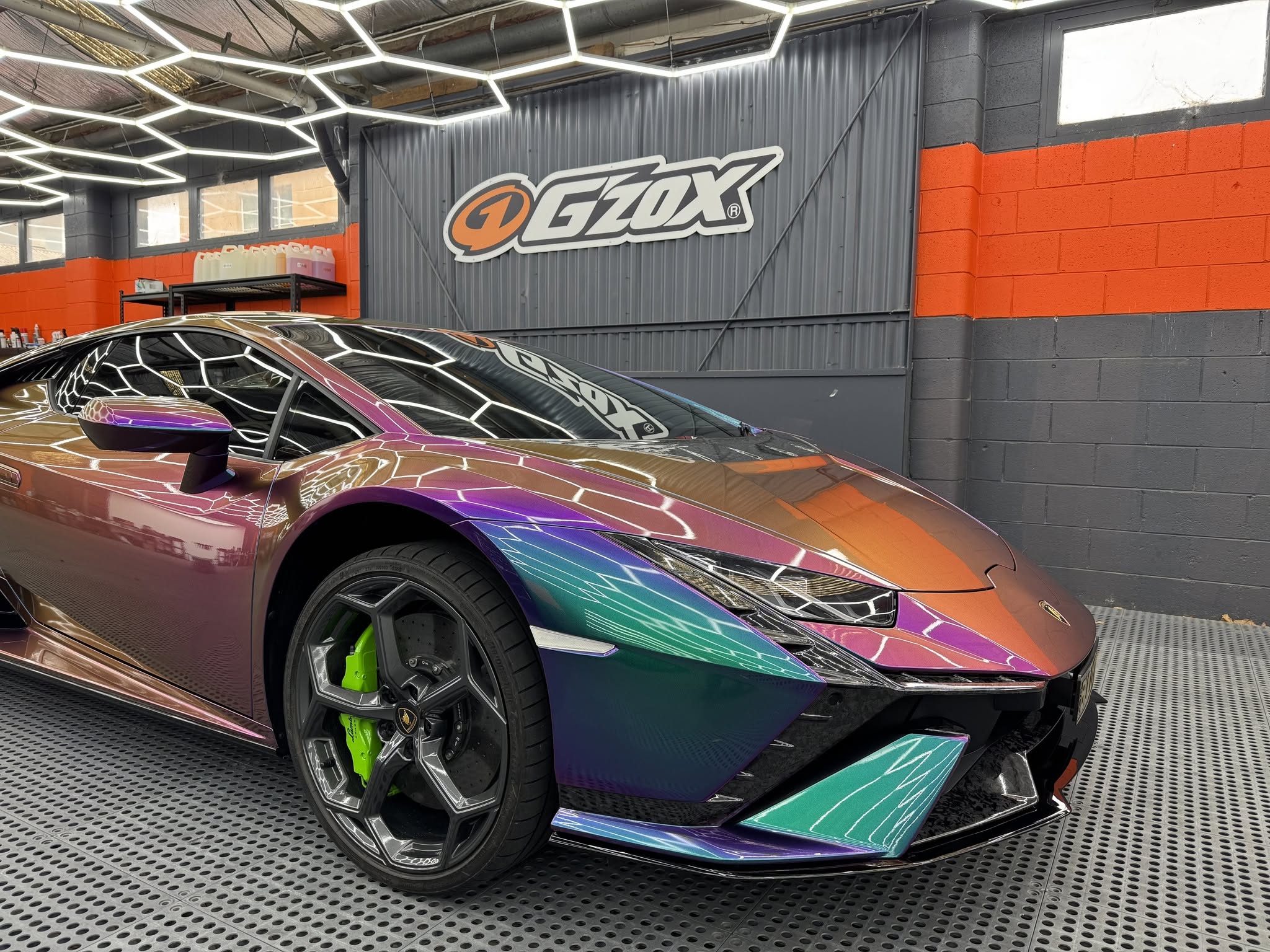 Colour-shifting Lamborghini inside the G’ZOX Adelaide studio